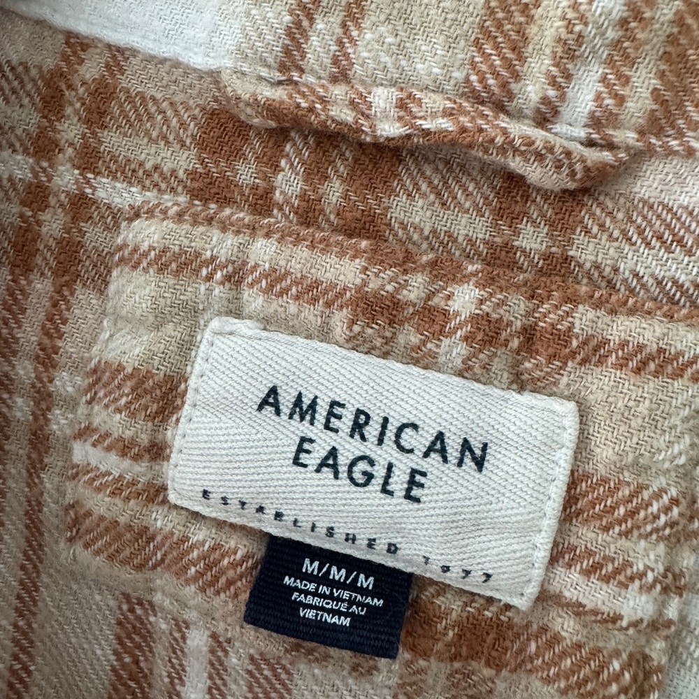 American Eagle Brown Tan Plaid Oversized Button Down Top - Picture 4 of 9